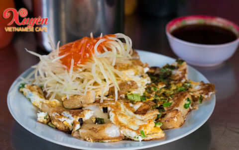 bot chien vietnaemse street food cake